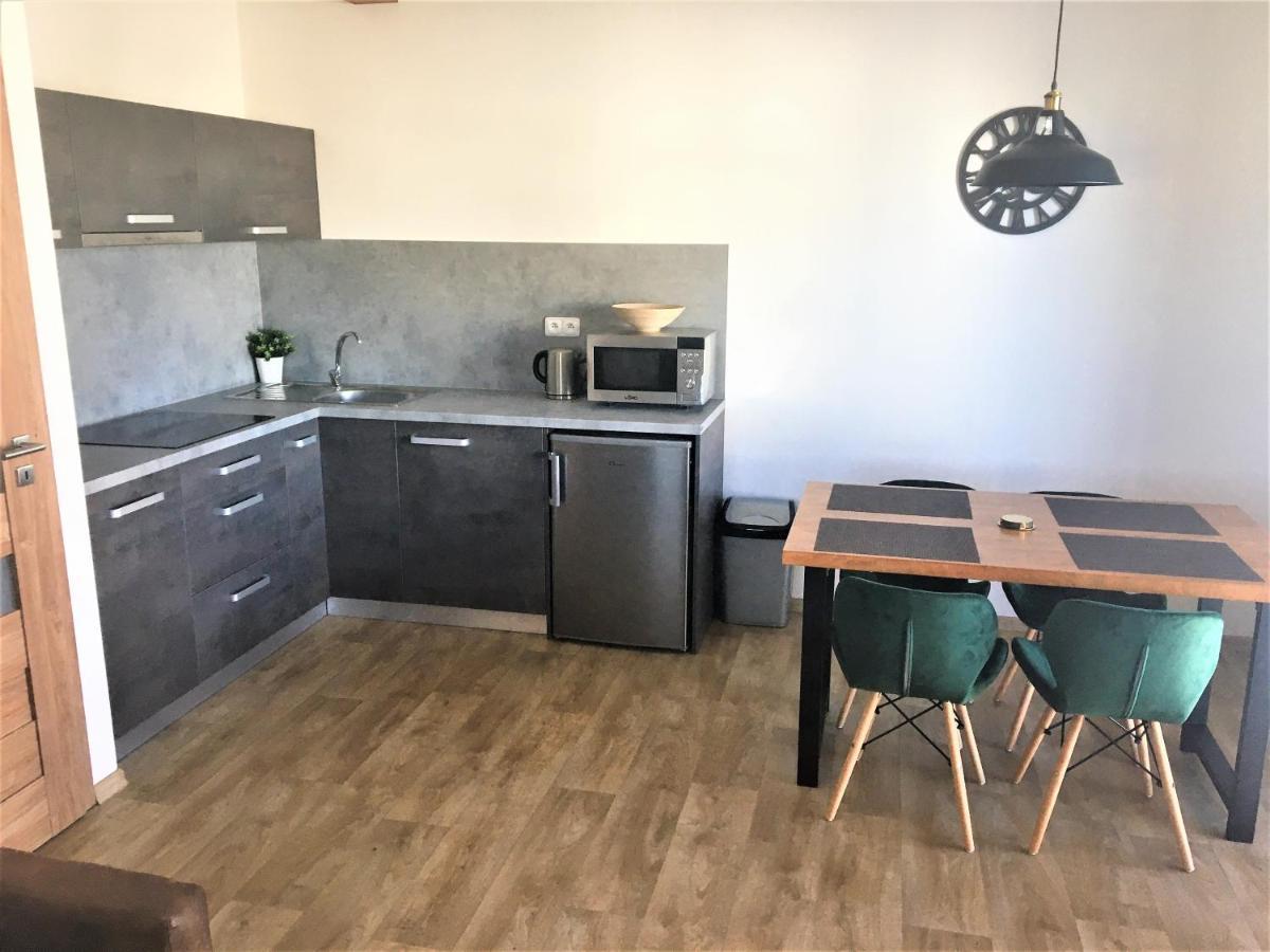 Horske Apartmany Na Pastvinach Vaclavov u Bruntalu エクステリア 写真